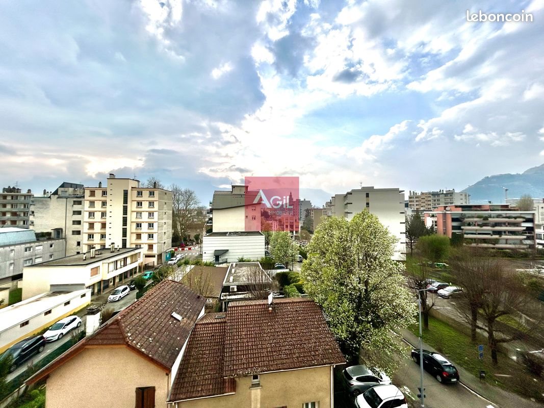 Appartement à louer, 69m², Grenoble