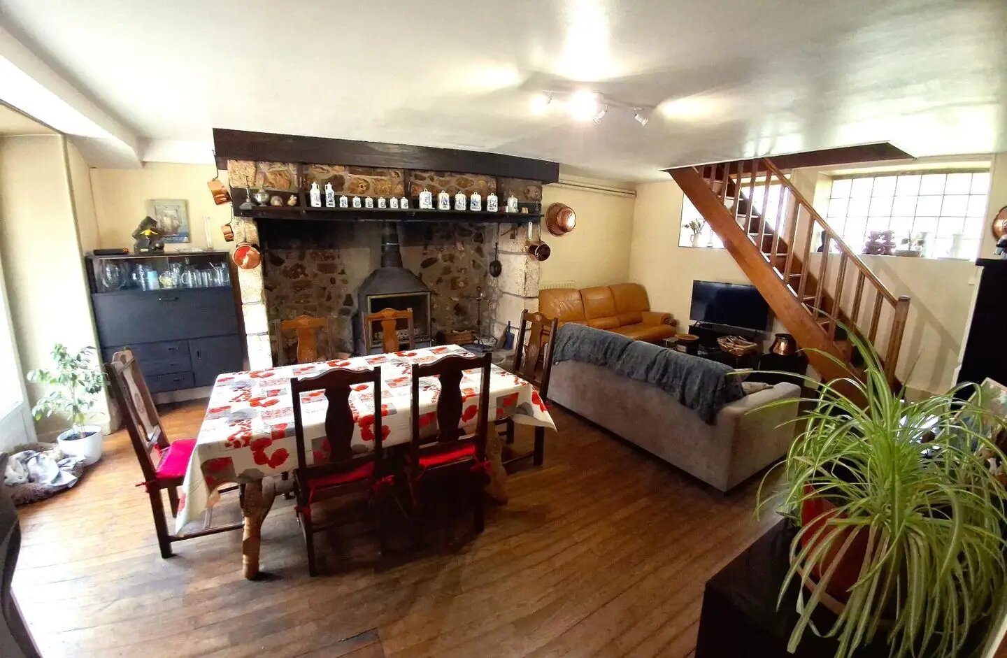 Maison à vendre, 119m², Arpajon-sur-Cère