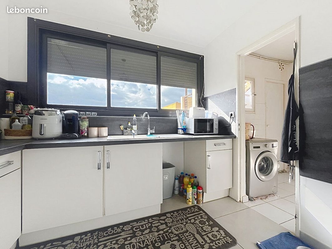 Appartement à louer, 72m², Arles