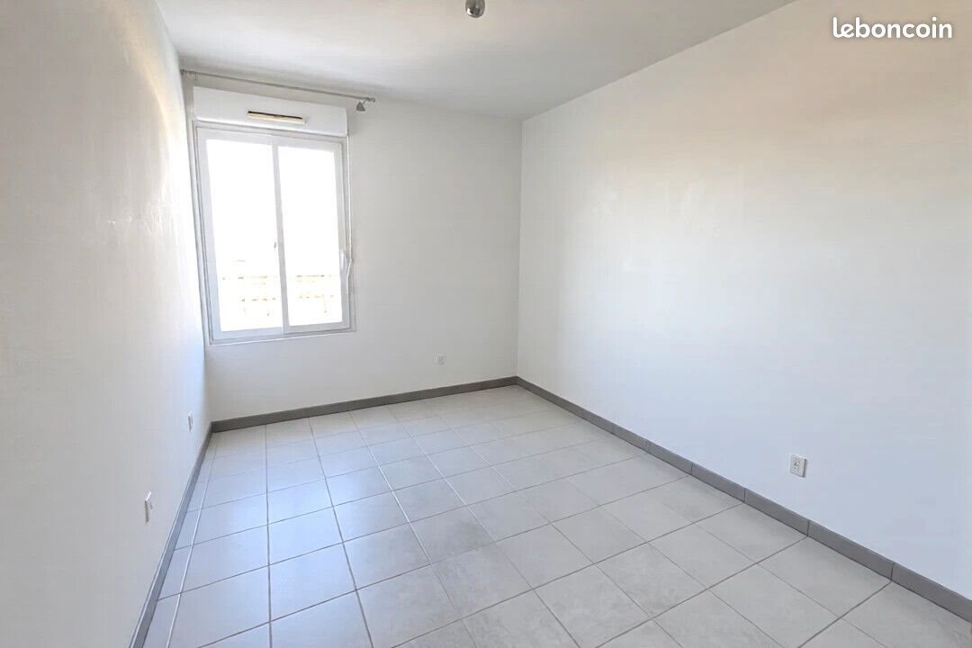 Appartement à louer, 63m², Saint-Martin-de-Crau