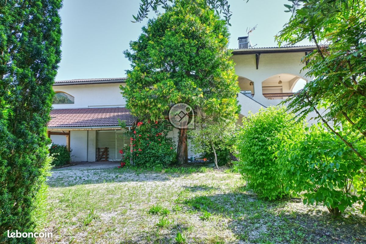 Maison à vendre, 210m², La Terrasse