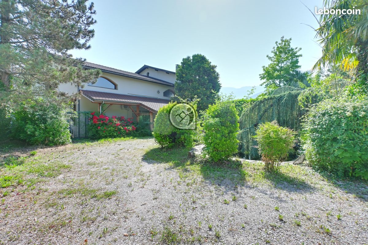 Maison à vendre, 210m², La Terrasse