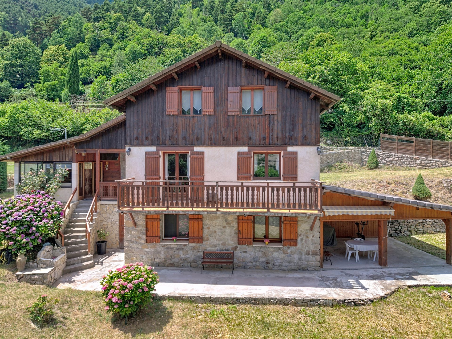 Maison à vendre, 145m², Saint-Martin-Vésubie