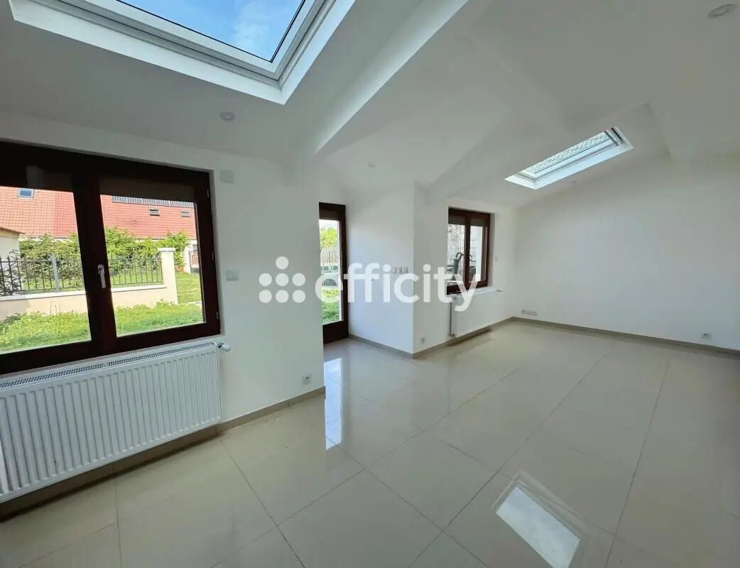 Maison à vendre, 115m², Iverny