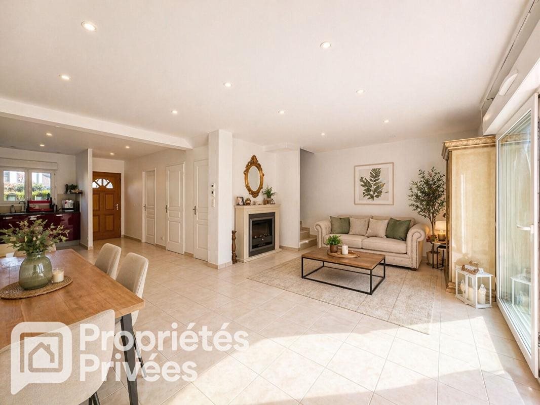 Maison à vendre, 100m², Ornex