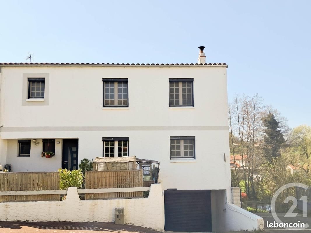 Maison à vendre, 187m², Poiroux