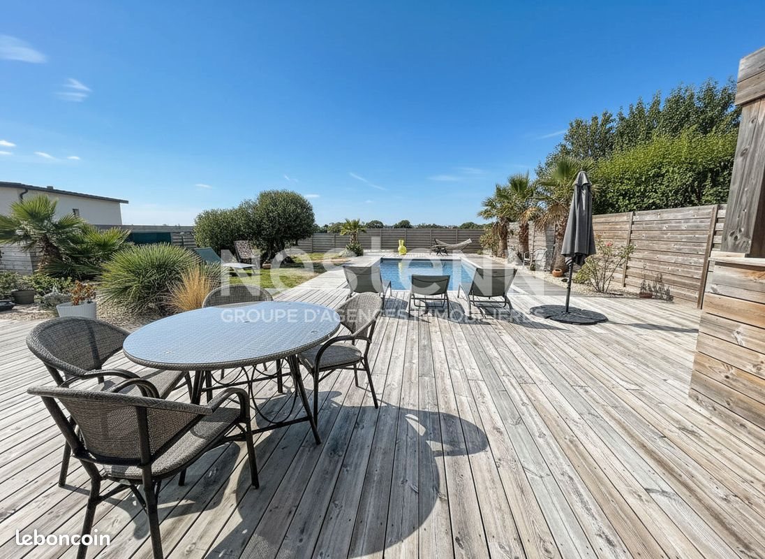 Maison à vendre, 183m², Plérin