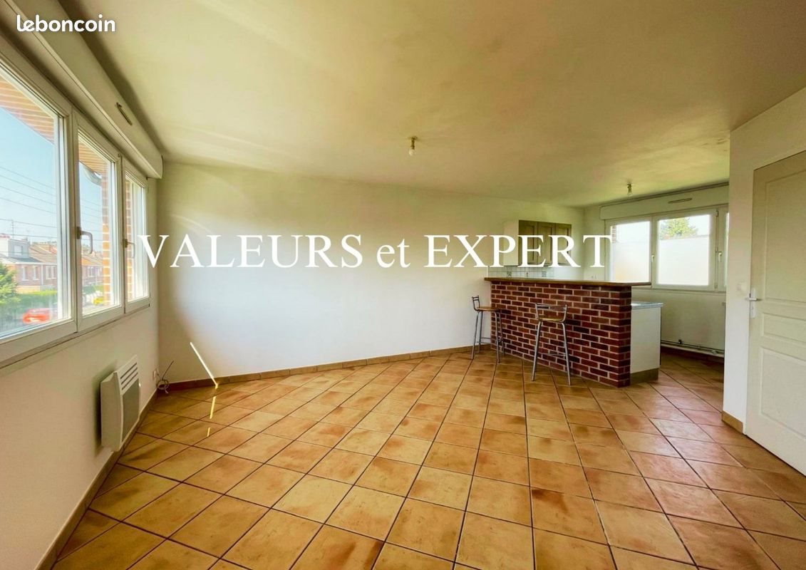 Maison à louer, 42m², Templemars