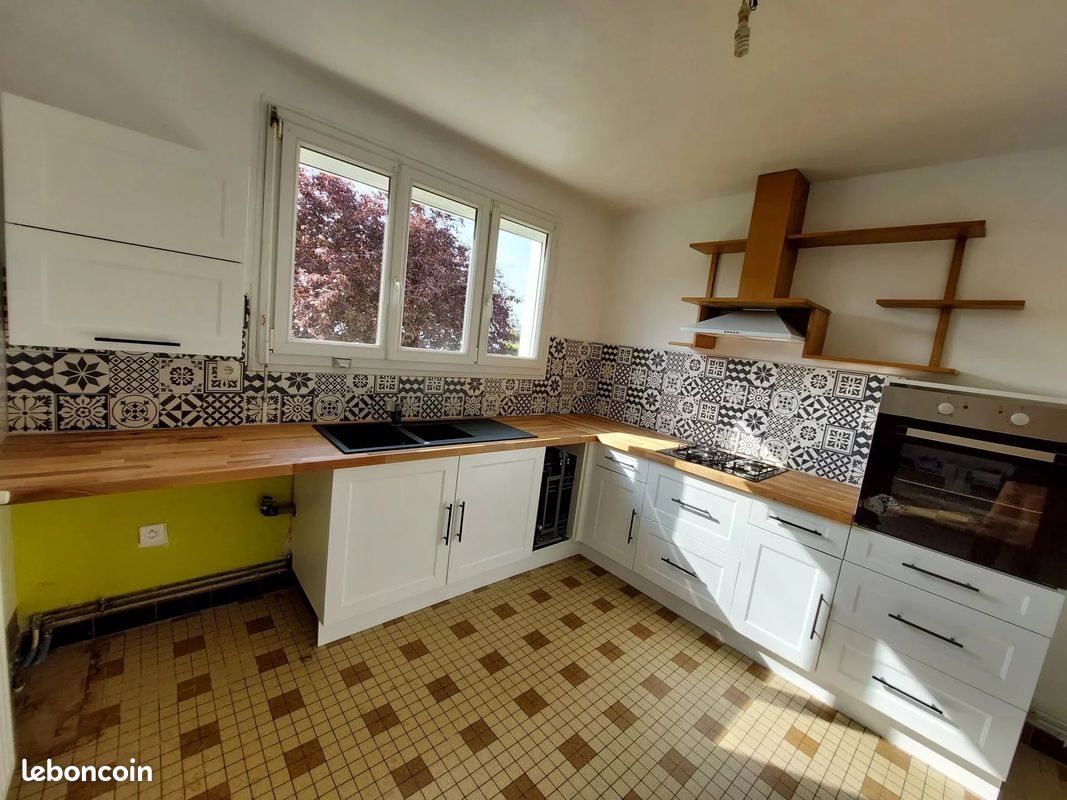 Maison à vendre, 78m², Saint-Jean-de-Thouars