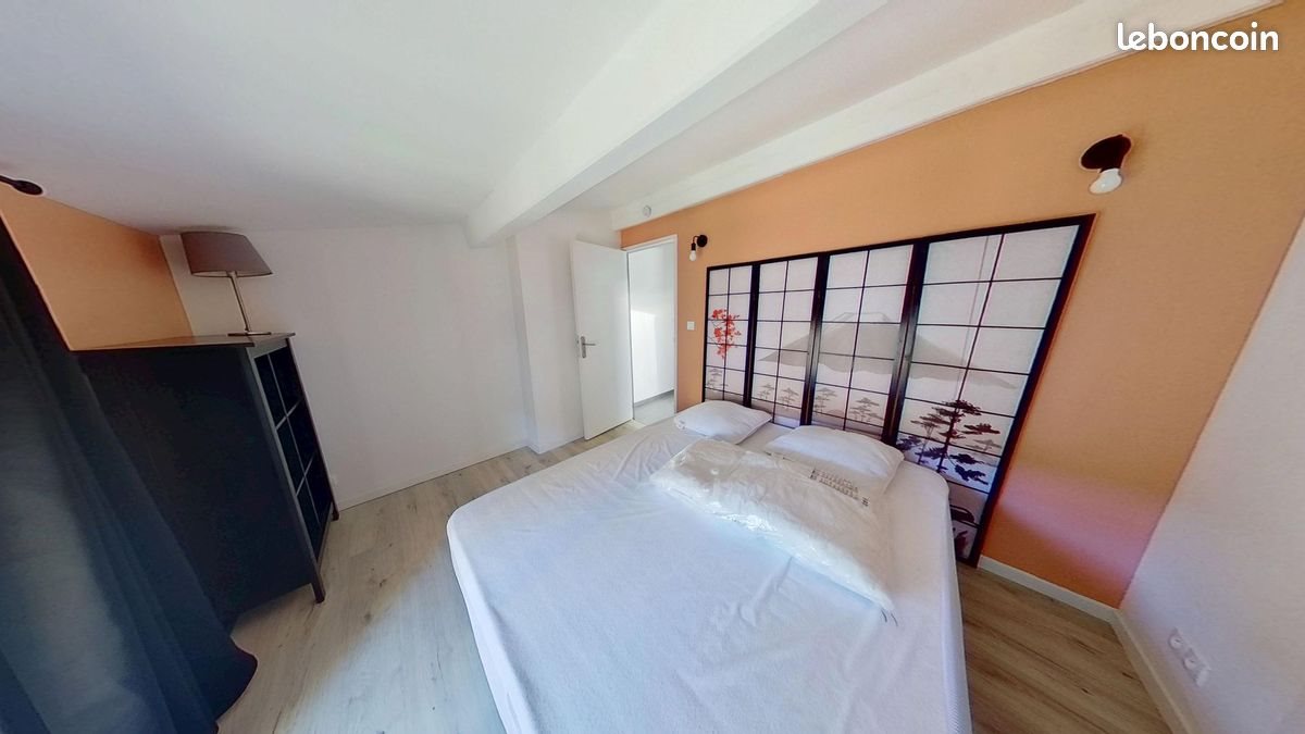 Appartement à louer, 50m², La Roquebrussanne