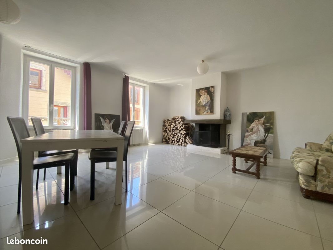 Maison à vendre, 99m², Saint-Just-en-Chevalet