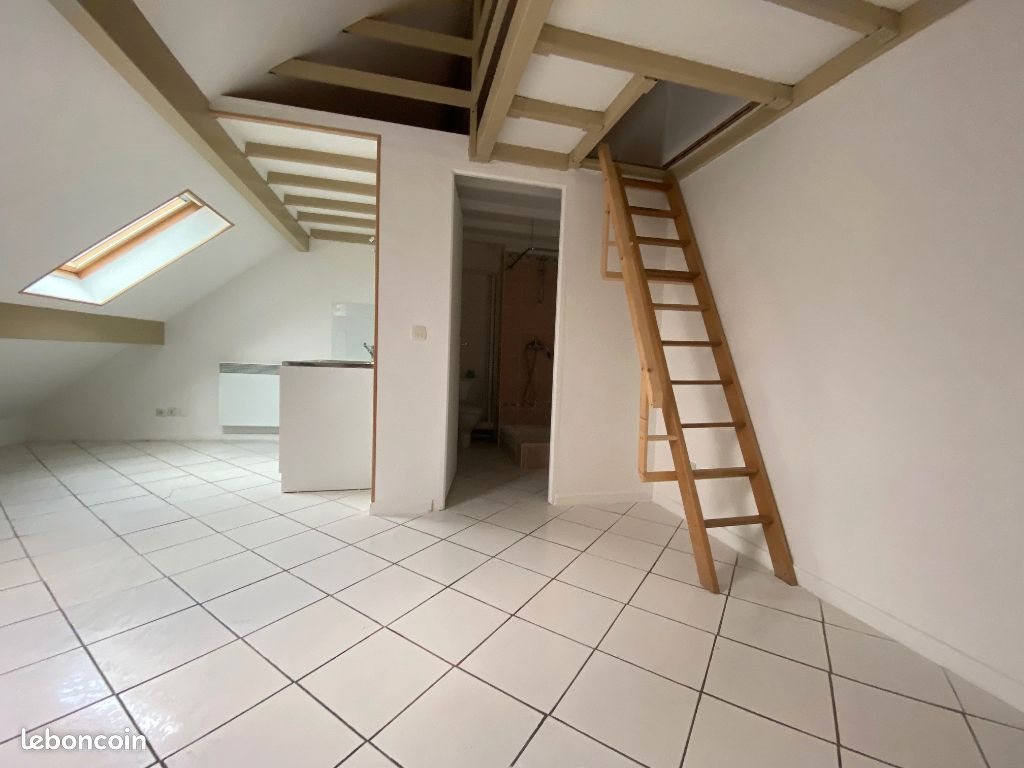 Appartement à louer, 19m², Montereau-Fault-Yonne