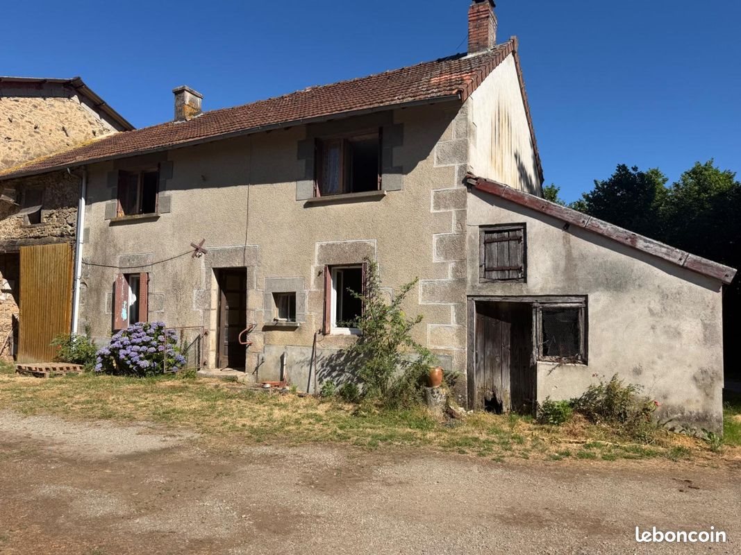 Maison à vendre, 101m², Saint-Laurent-les-Eglises