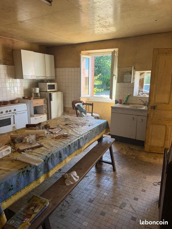 Maison à vendre, 101m², Saint-Laurent-les-Eglises