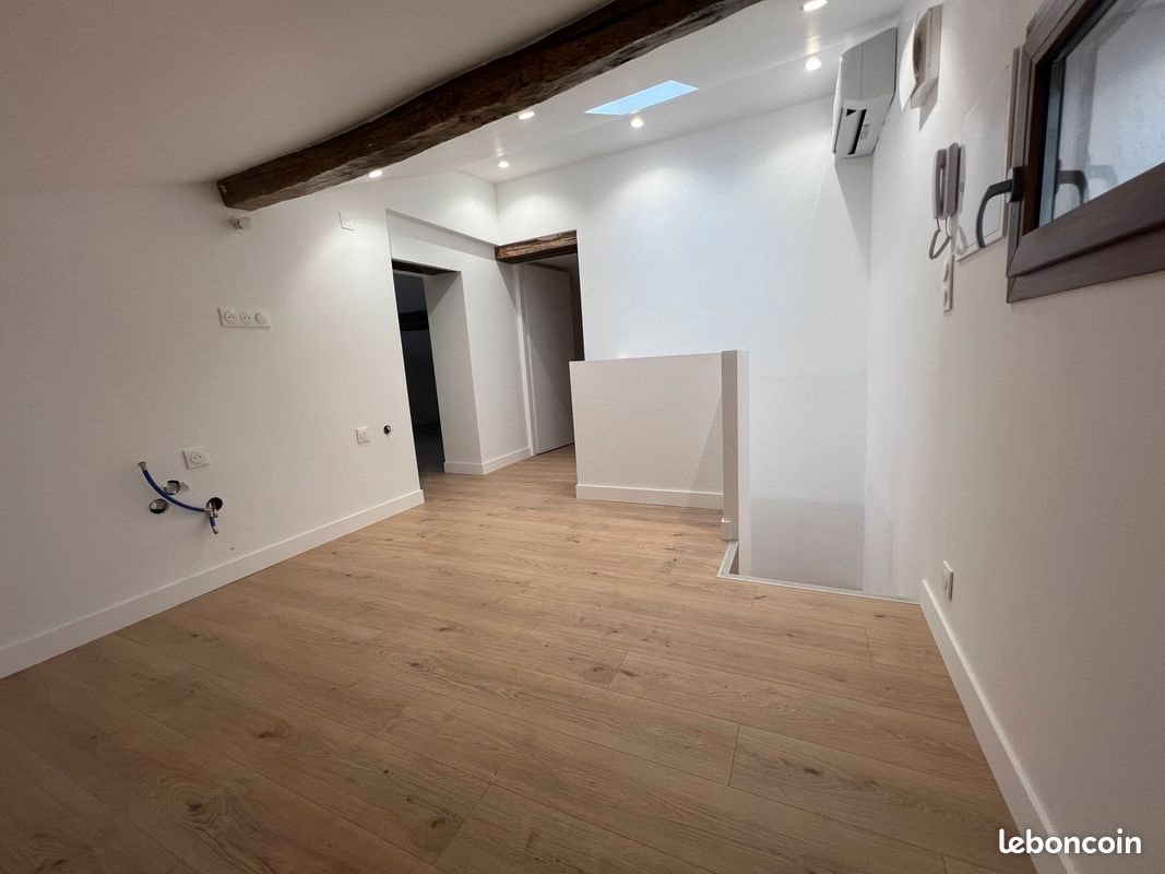Appartement à louer, 55m², Saint-Sulpice-la-Pointe