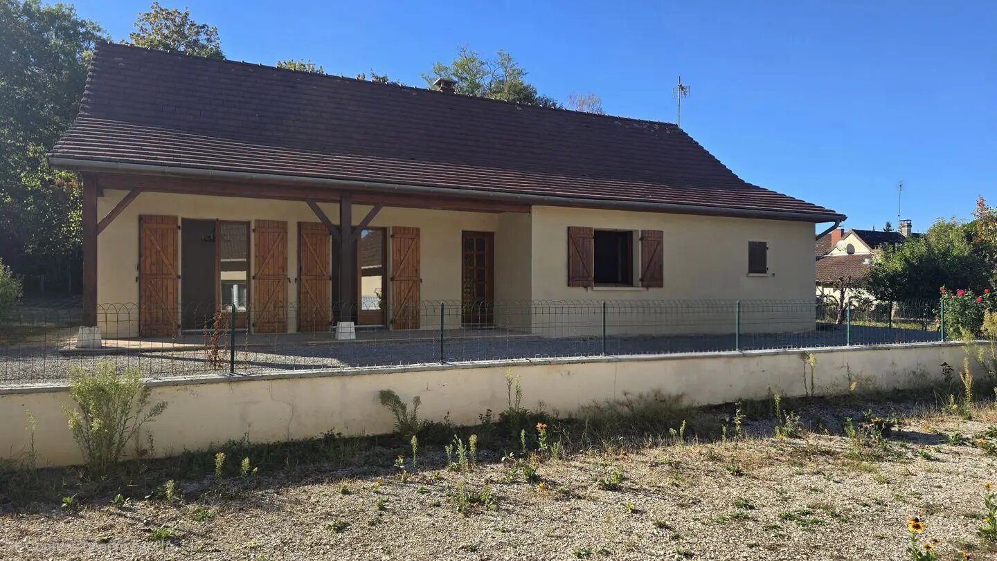 Maison à vendre, 115m², Mervans