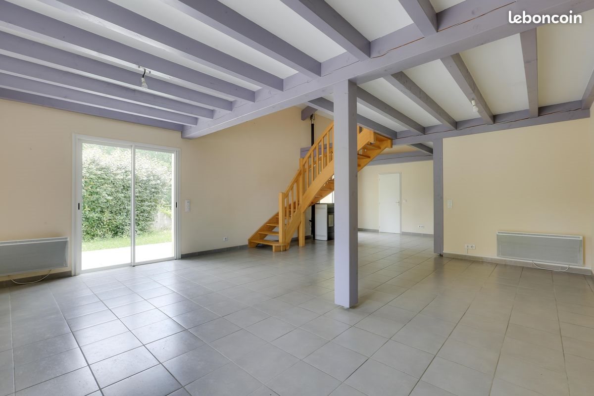 Maison à vendre, 132m², Sainte-Marie-de-Gosse