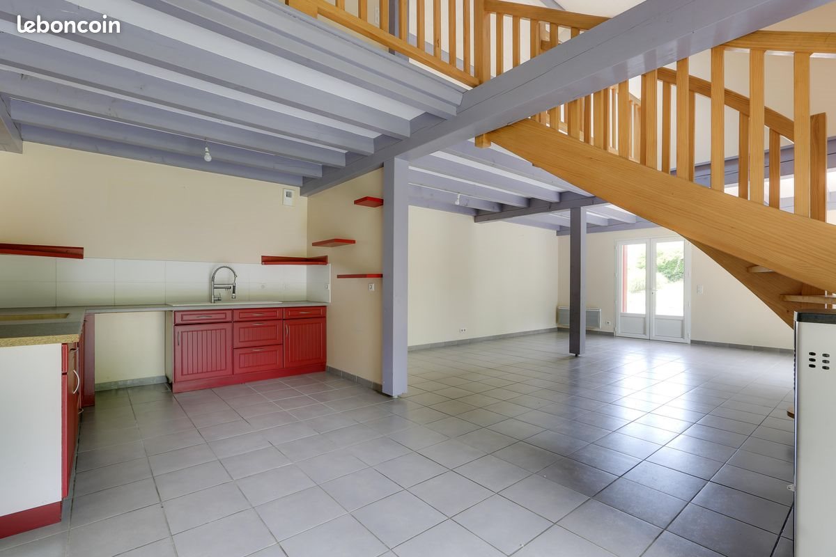 Maison à vendre, 132m², Sainte-Marie-de-Gosse