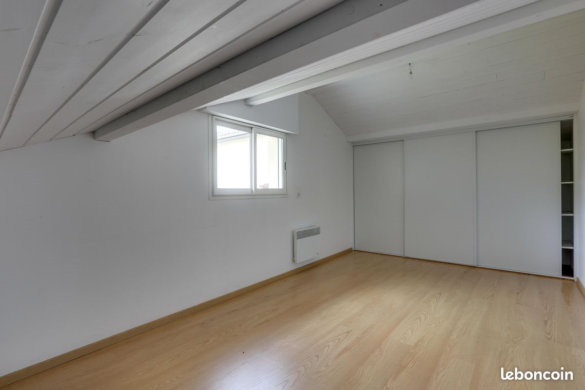 Maison à vendre, 132m², Sainte-Marie-de-Gosse
