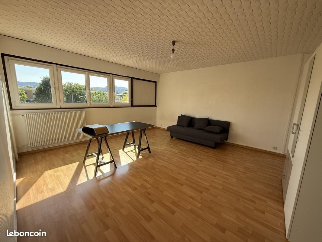 Appartement à louer, 42m², Clermont-Ferrand