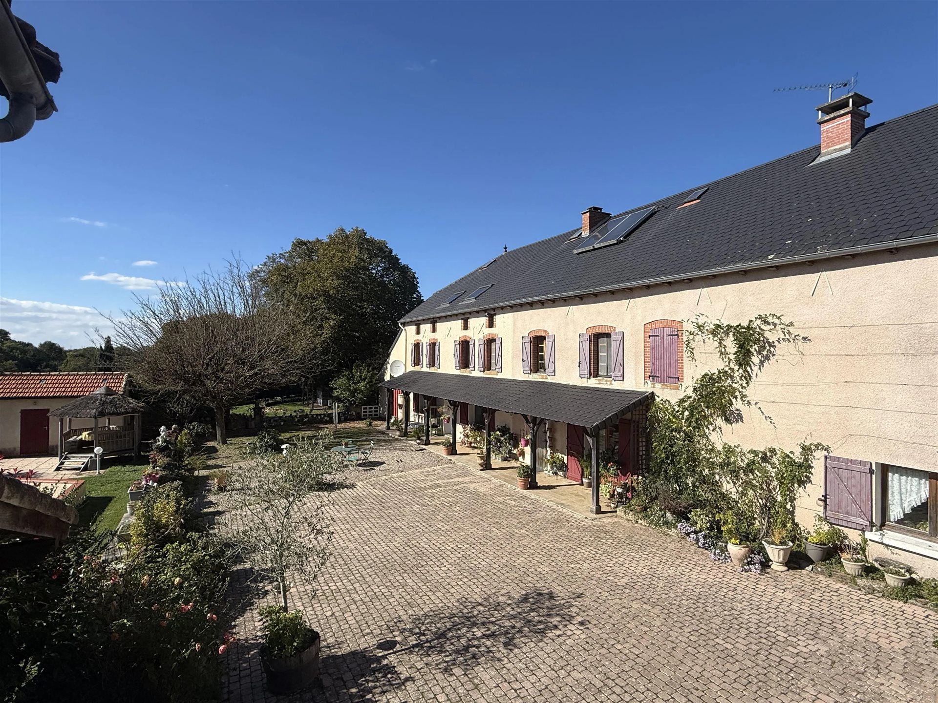 Maison à vendre, 340m², Saint-Cirgue