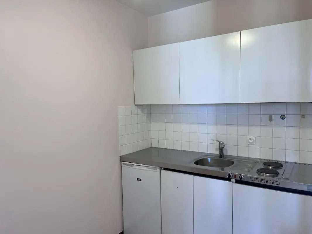 Appartement à louer, 27m², Niort