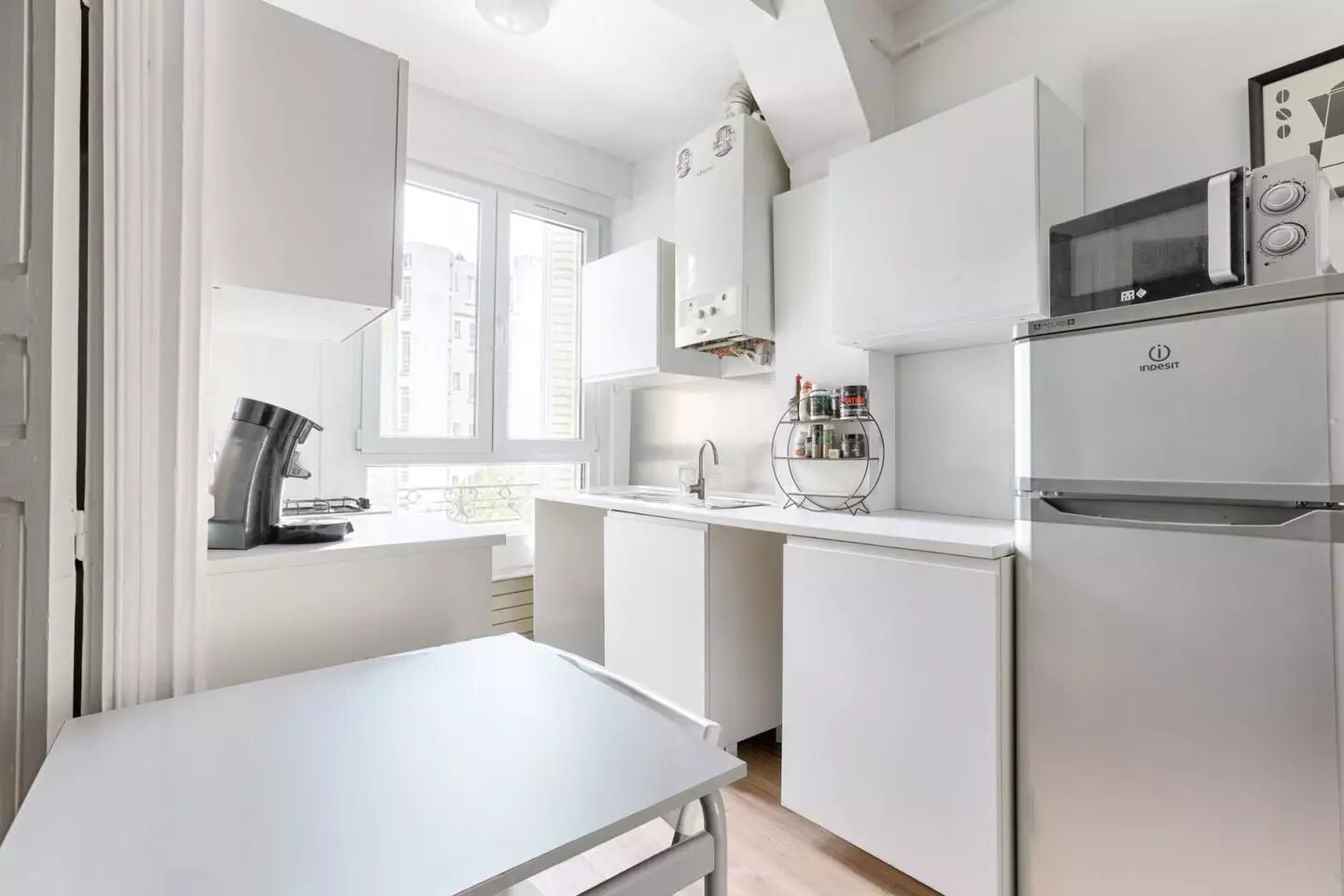Appartement à vendre, 27m², Courbevoie