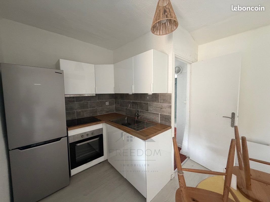 Appartement à louer, 45m², Bédarieux