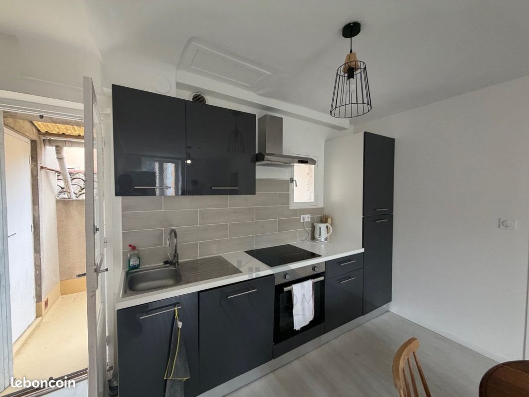 Appartement à louer, 41m², Bédarieux