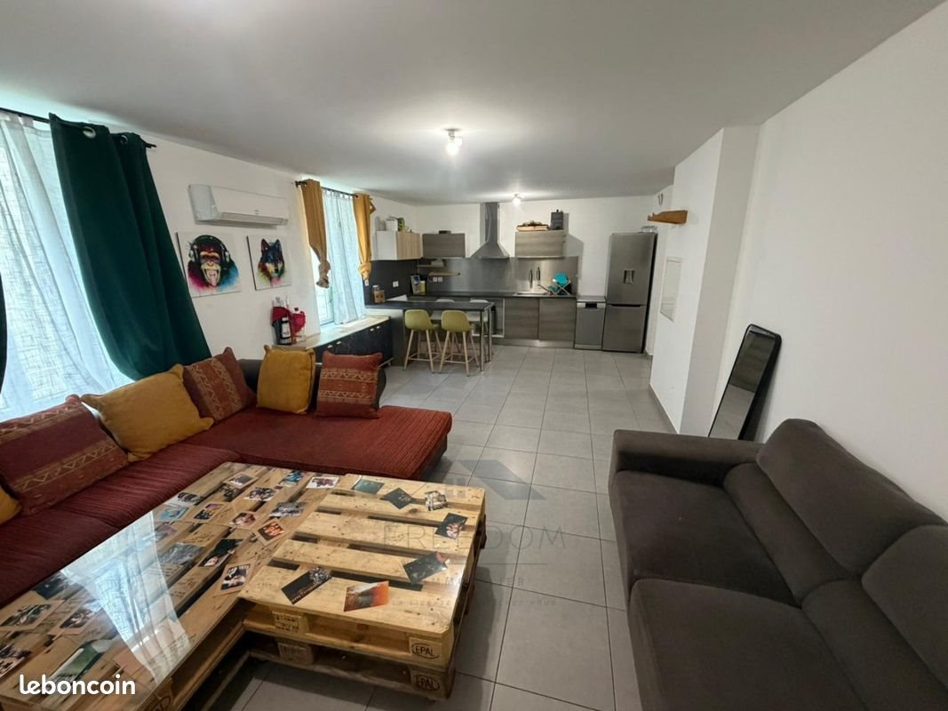 Appartement à louer, 80m², Villeneuve-lès-Béziers