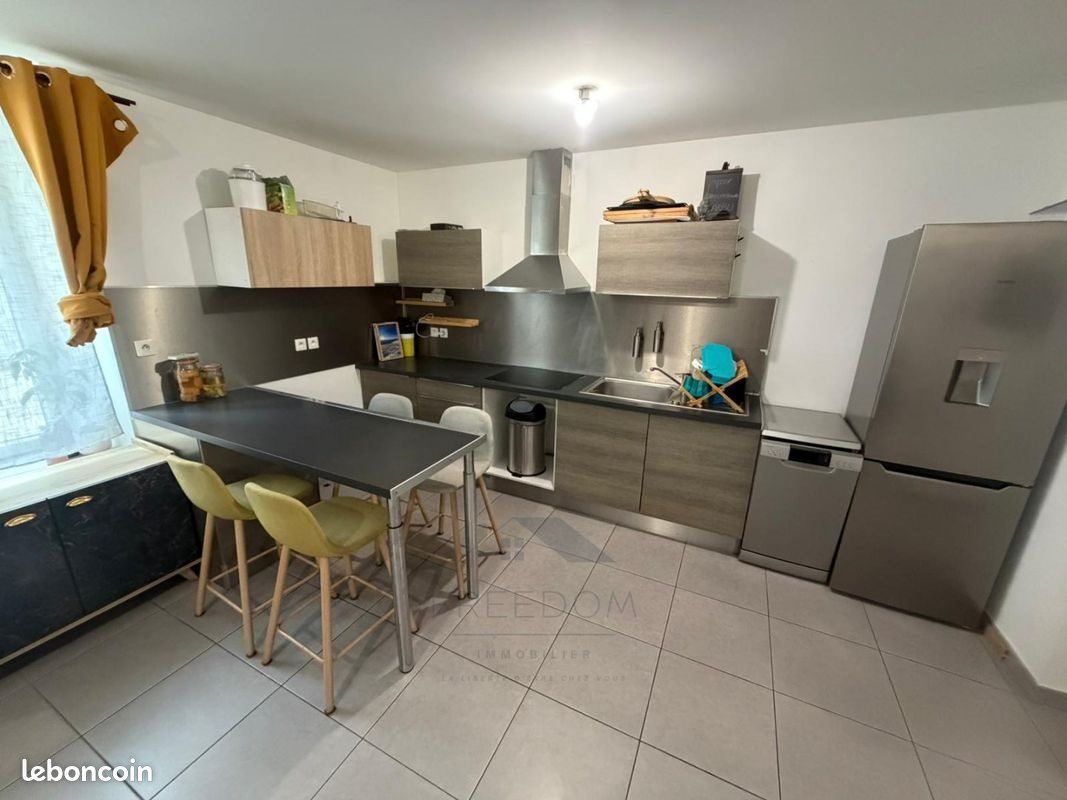 Appartement à louer, 80m², Villeneuve-lès-Béziers