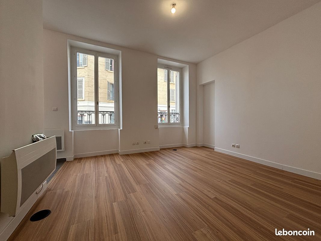 Appartement à louer, 27m², Pontoise