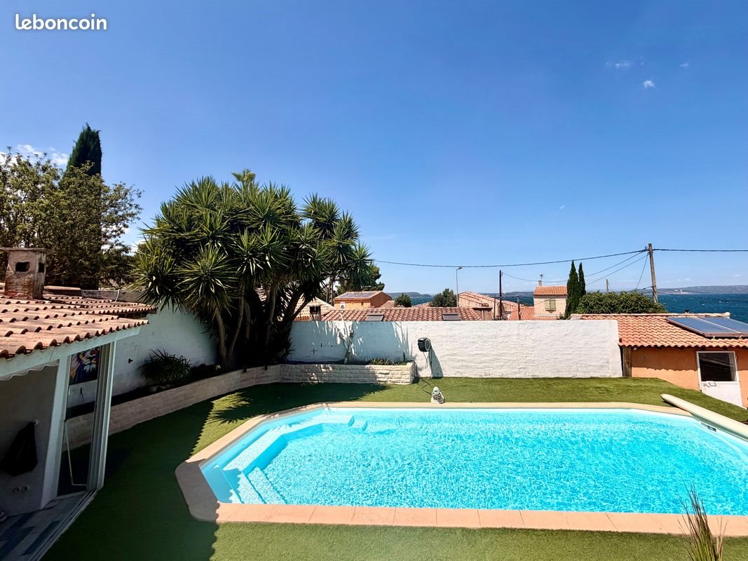 Maison à vendre, 125m², Saint-Mitre-les-Remparts