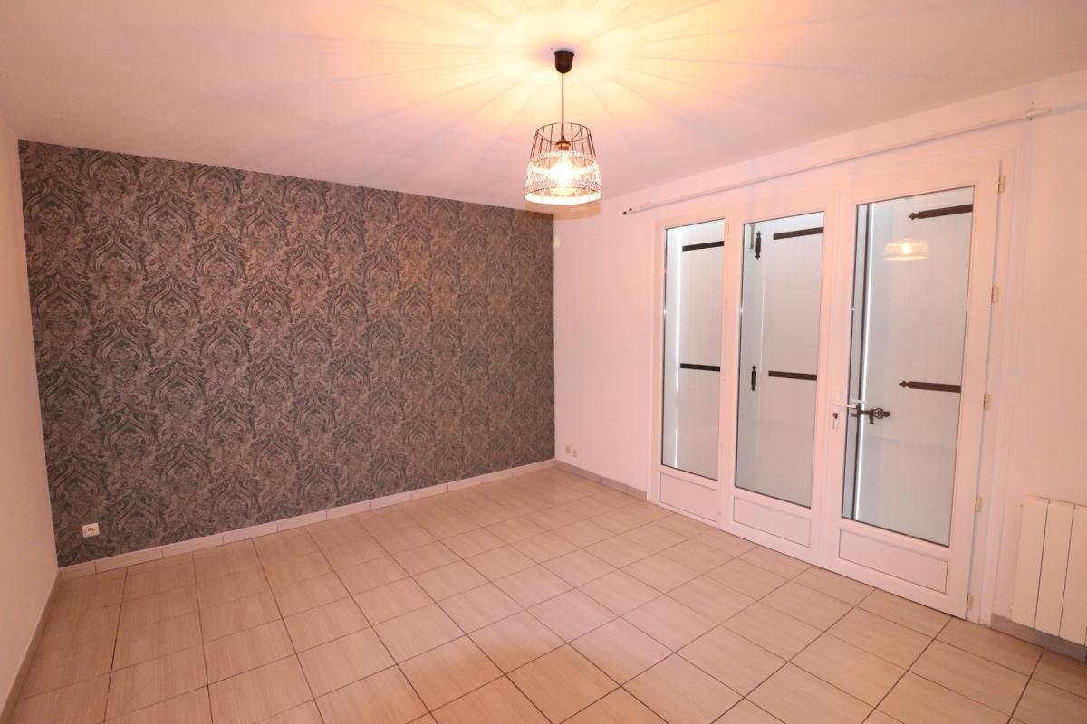 Maison à louer, 78m², Bords