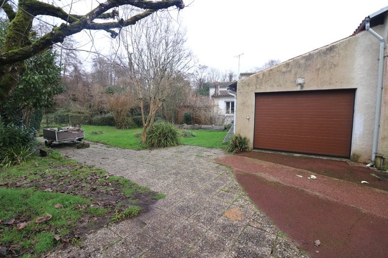 Maison à vendre, 160m², Saint-Bris-des-Bois