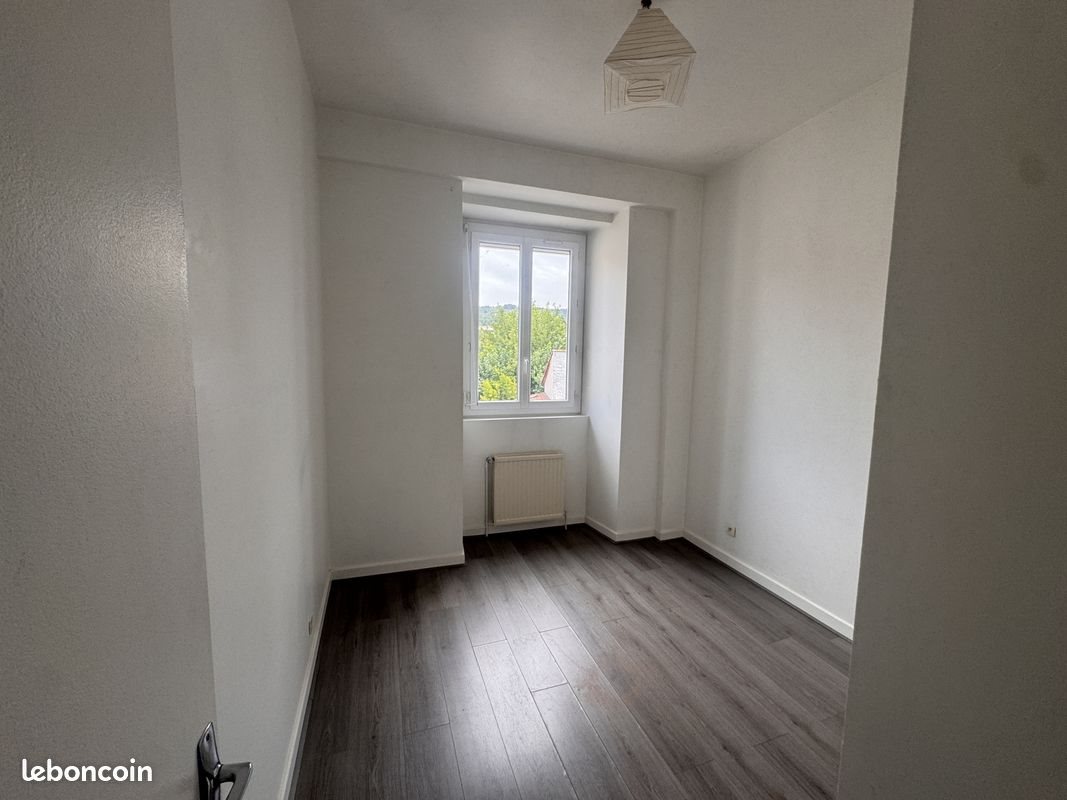 Appartement à louer, 63m², Saint-Just-Saint-Rambert