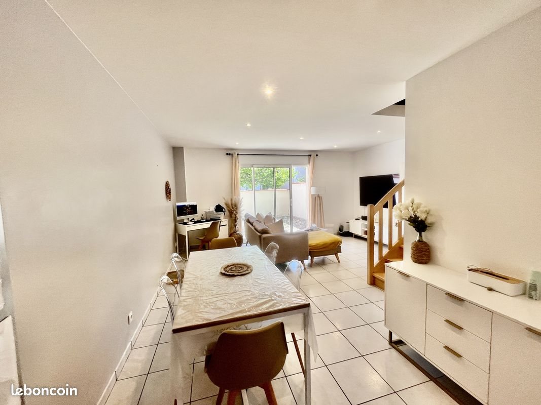Maison à louer, 73m², Veauche