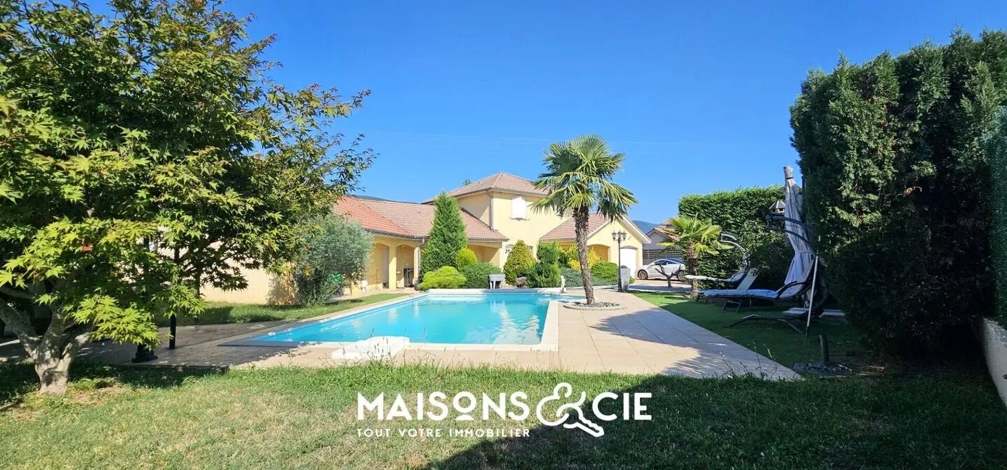 Maison à vendre, 189m², Montalieu-Vercieu