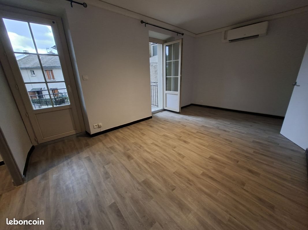 Appartement à louer, 42m², Marvejols