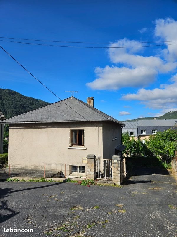 Maison à vendre, 92m², Mende