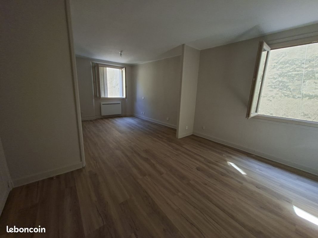 Appartement à louer, 51m², Mende