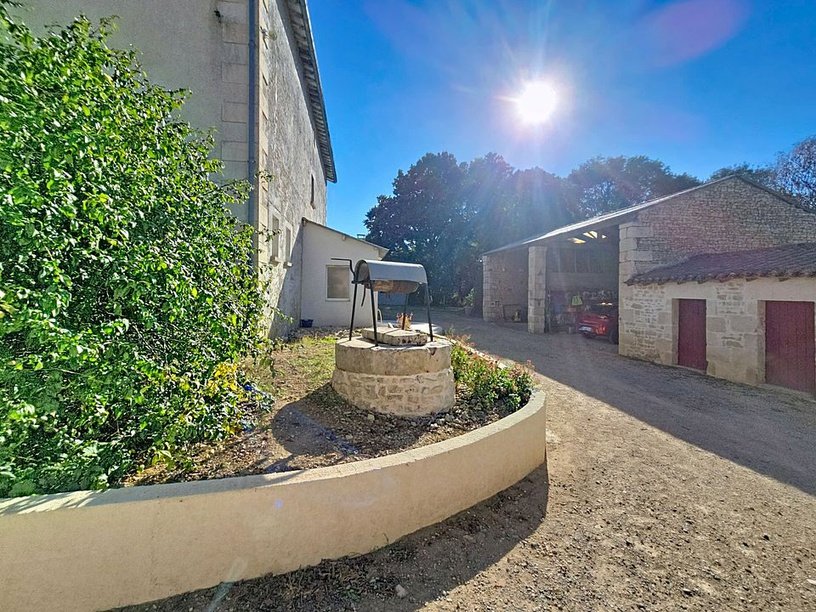 Maison à vendre, 9m², Surin