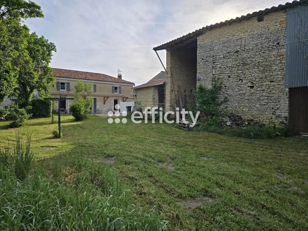 Maison à vendre, 122m², Saint-Hilaire-la-Palud