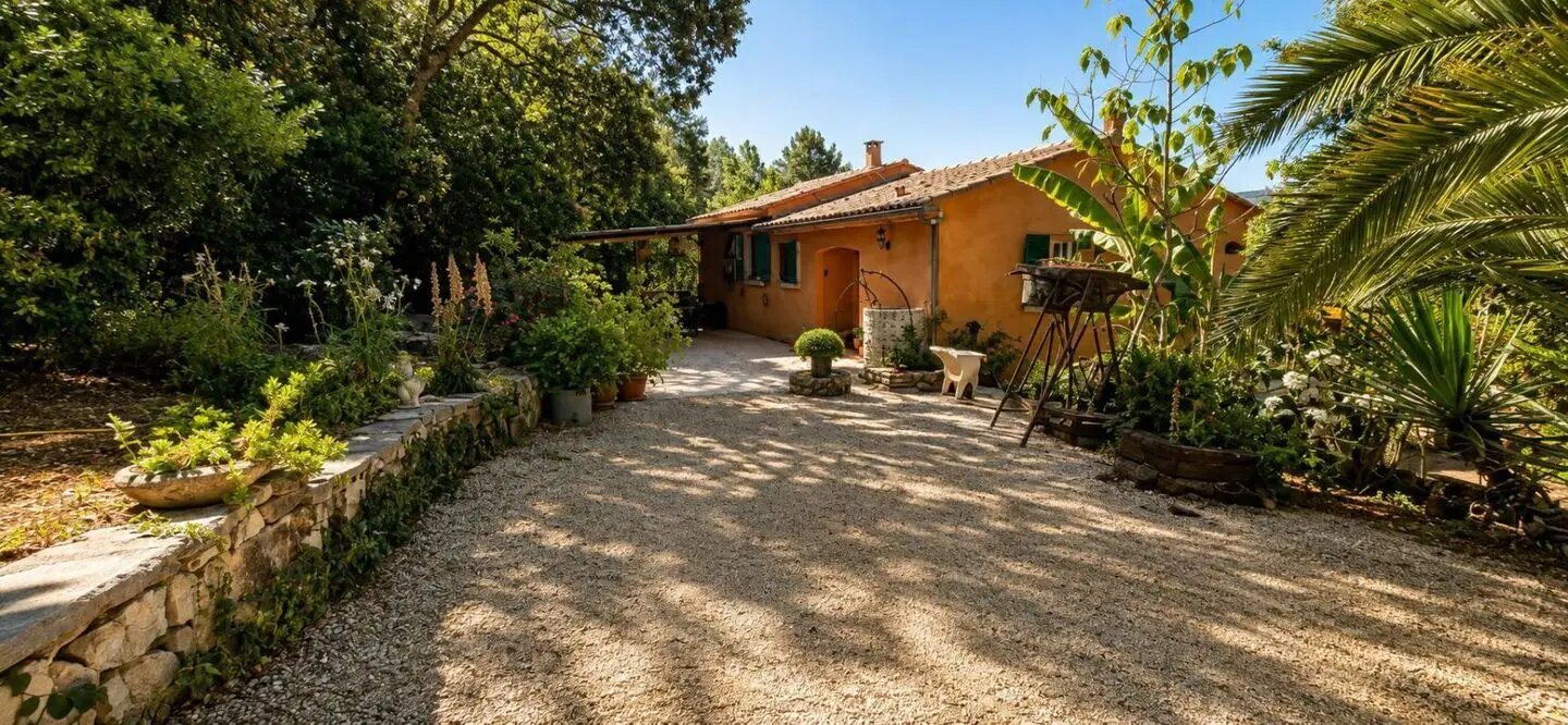 Maison à vendre, 91m², Besse-sur-Issole
