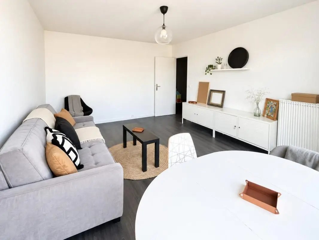 Appartement à louer, 61m², Pantin
