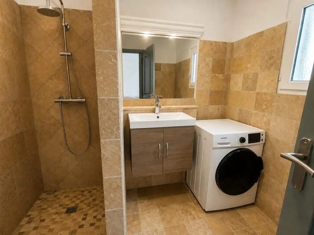 Appartement à vendre, 40m², La Roquebrussanne
