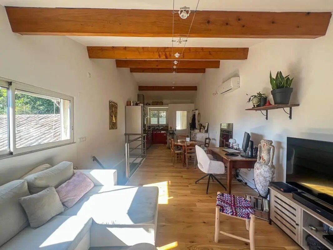 Maison à vendre, 81m², Mézel