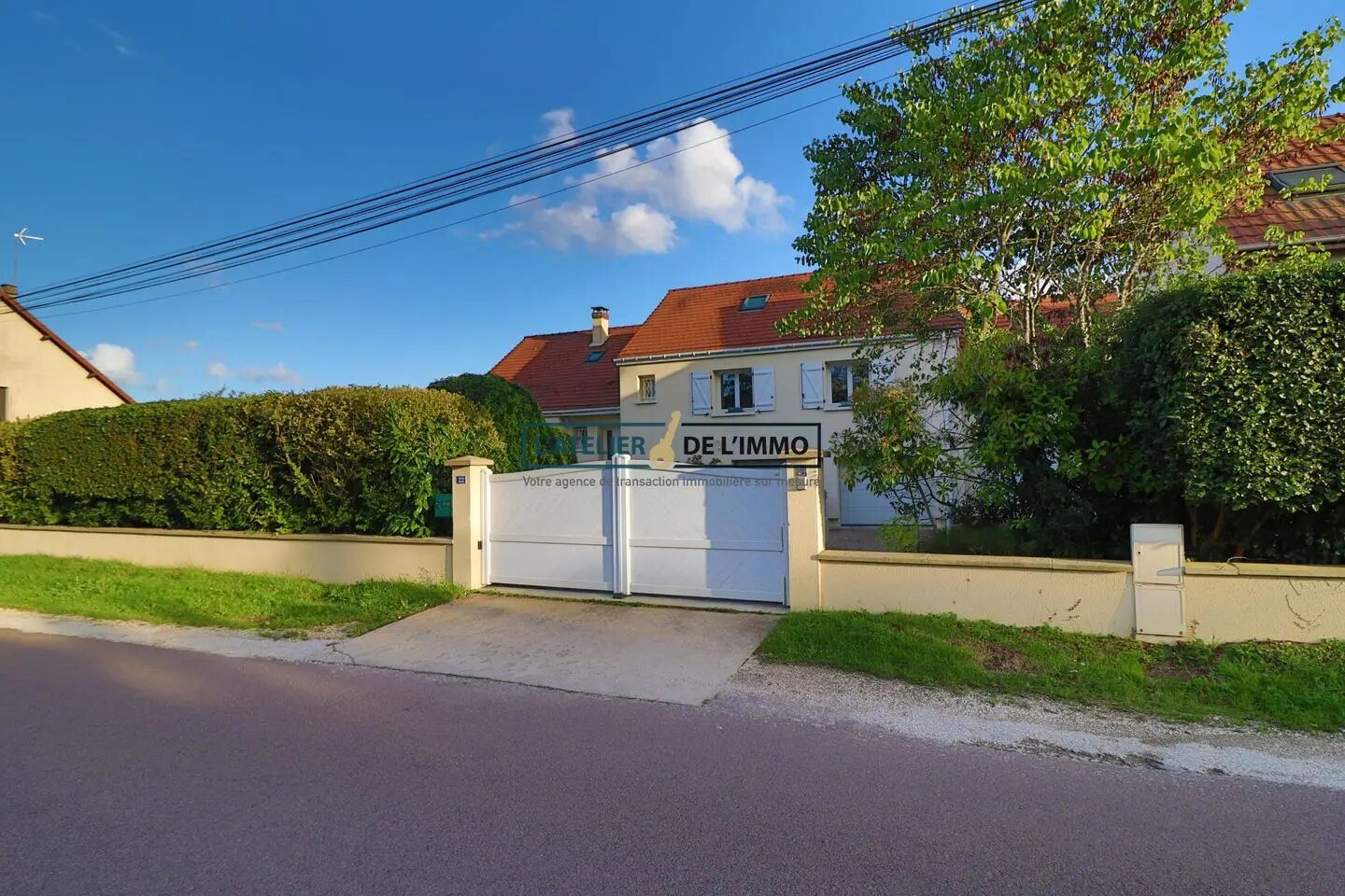 Maison à louer, 188m², Charbuy