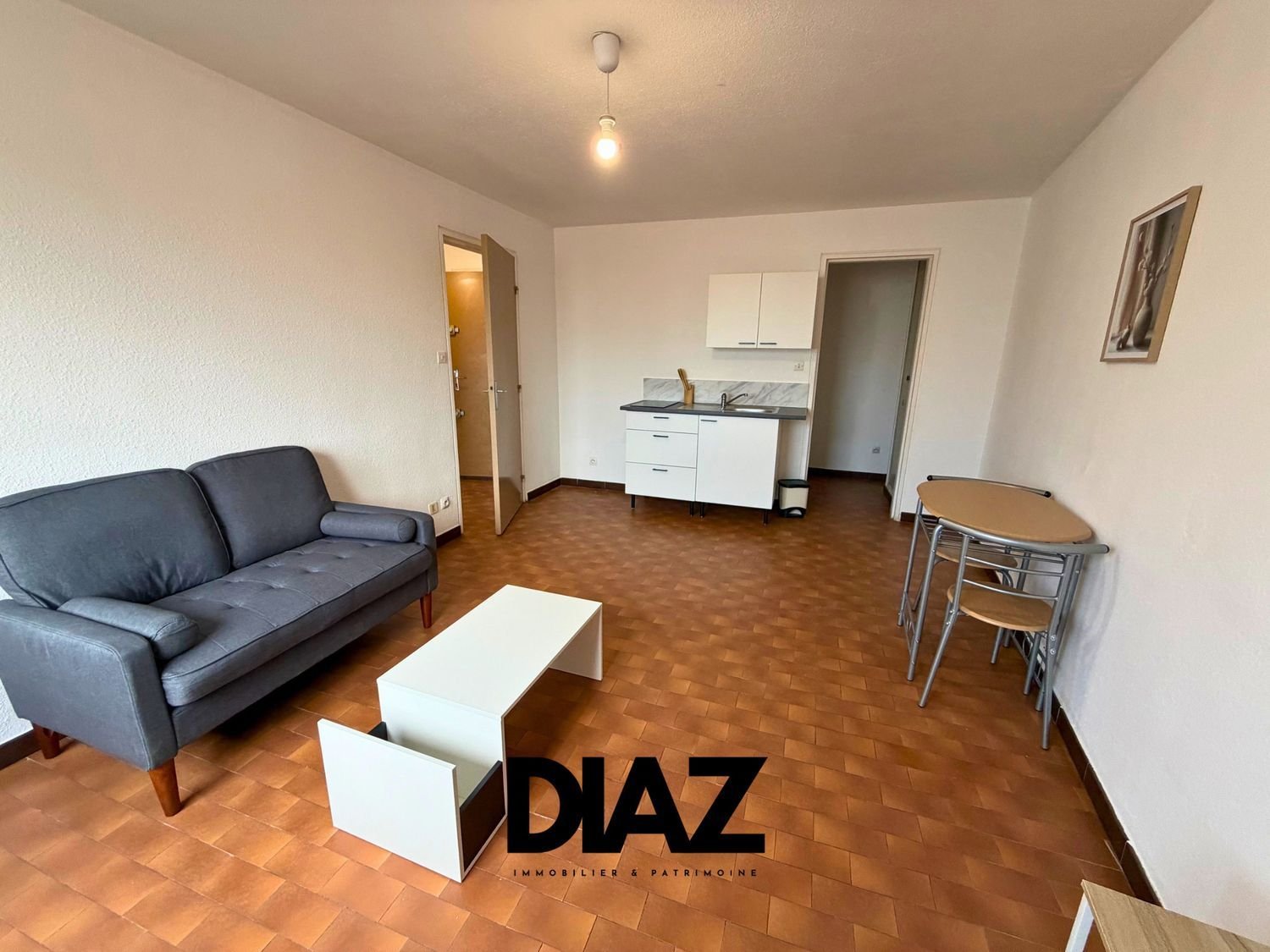 Appartement à louer, 35m², Nîmes