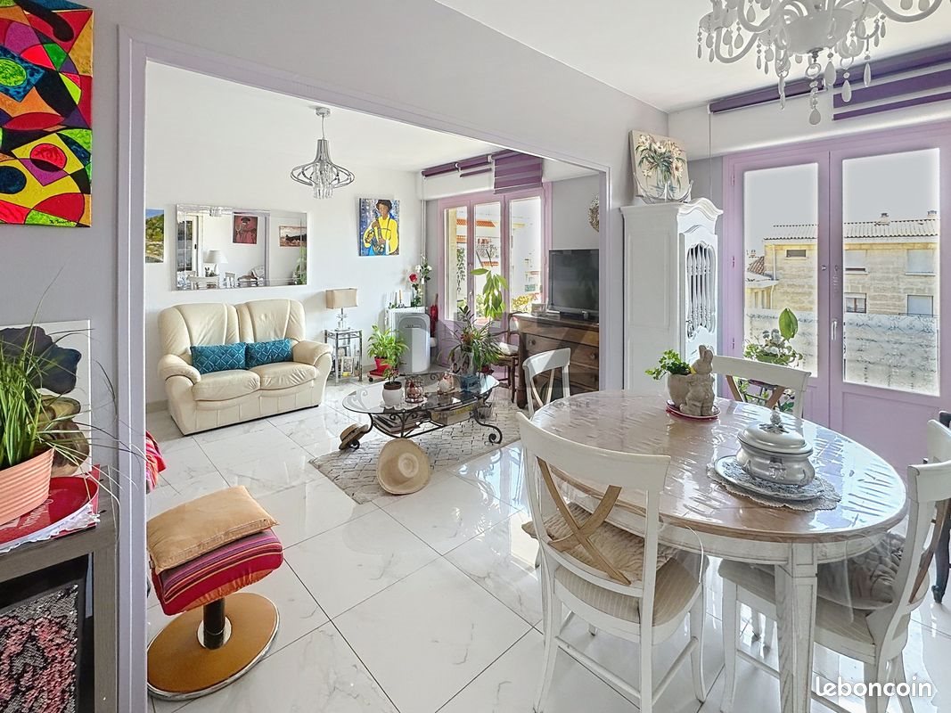 Appartement à vendre, 85m², Nîmes